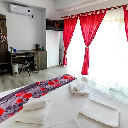 Casa Amelie 3* マンガリア